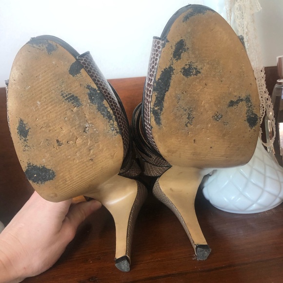 Nine West leather strappy heels - Picture 2 of 7